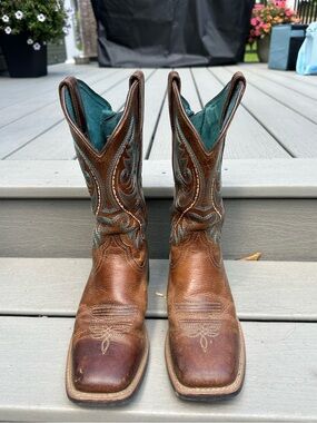 Ariat kids brown leather cowgirl boots